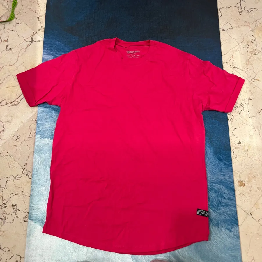 تیشرت سرخابی زنانه