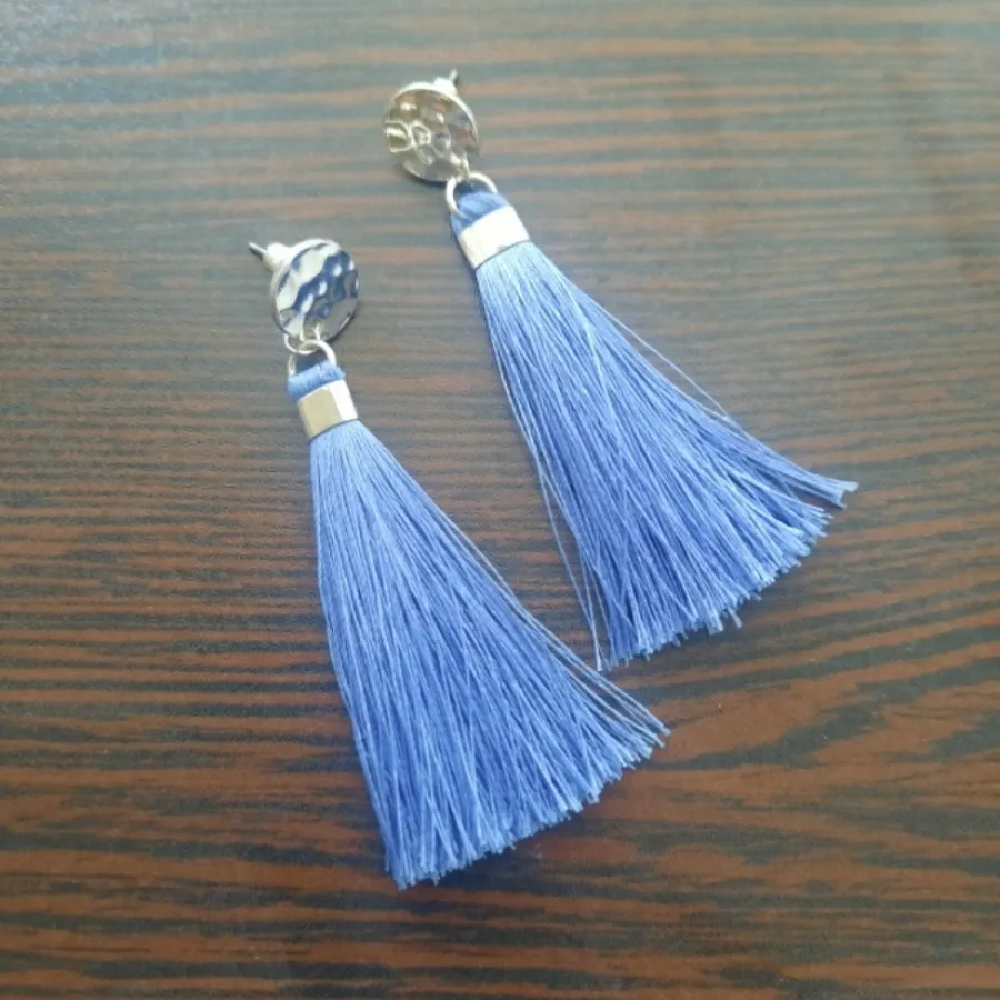 گوشواره آبی