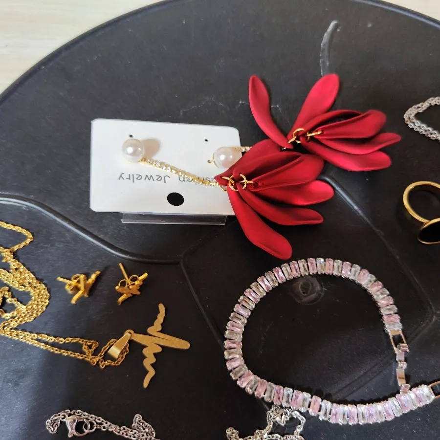 اکسسوری زیورالات