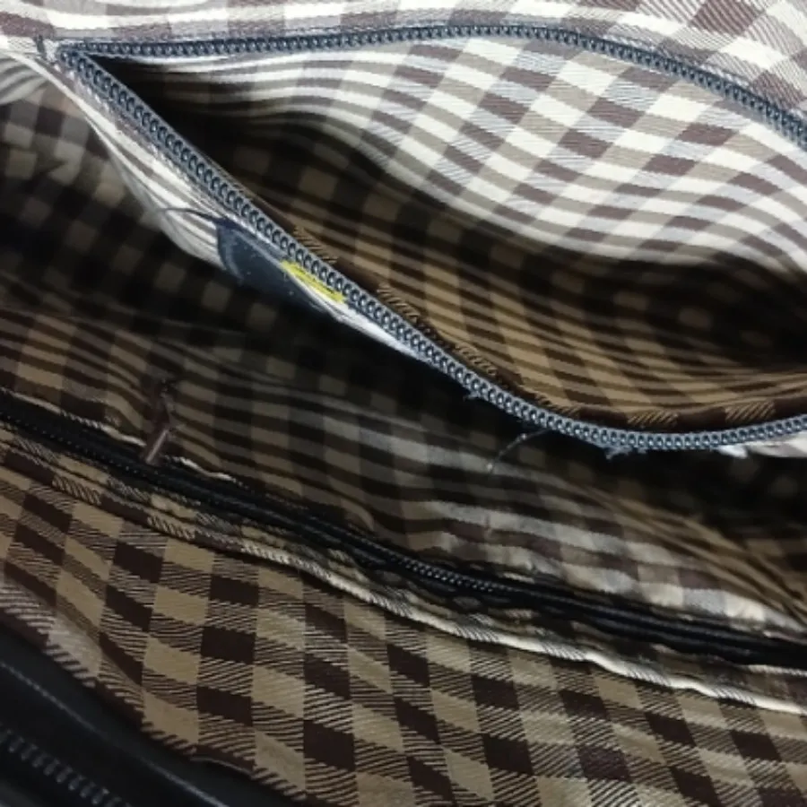 کیف مشکی جنس محکم