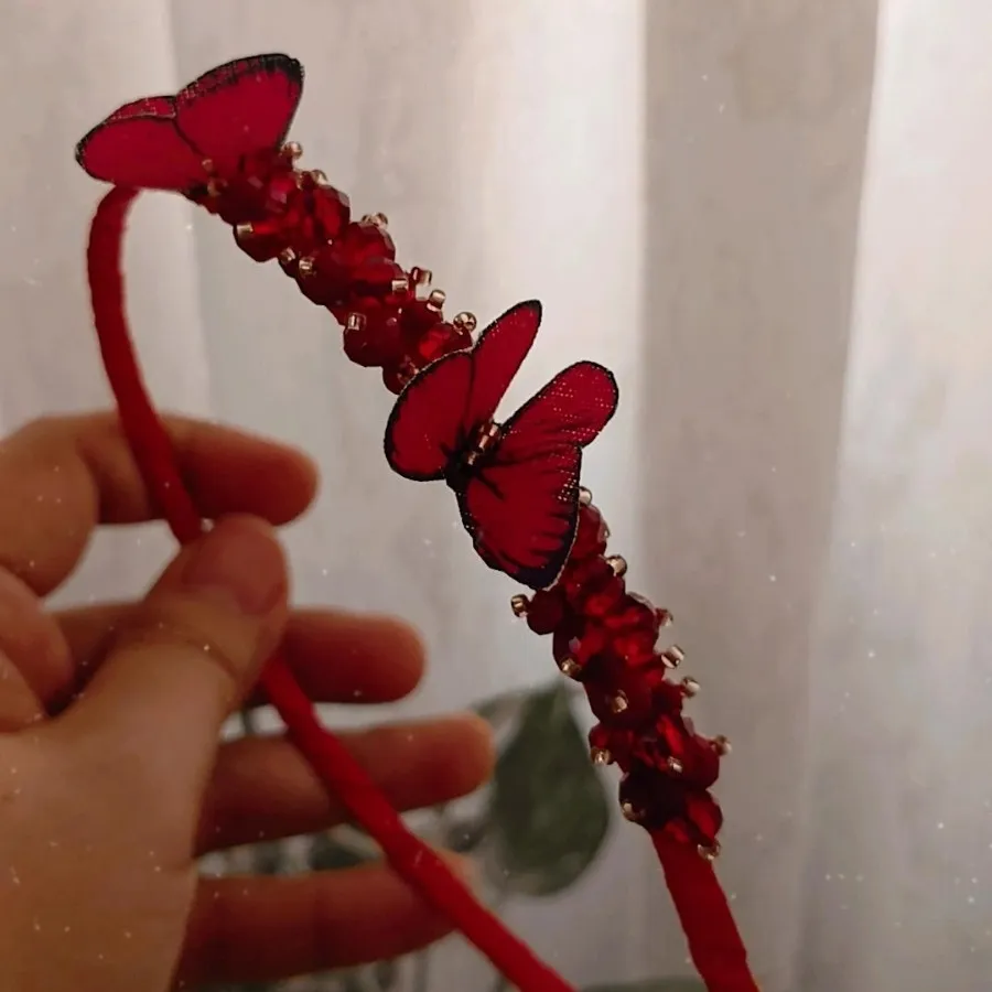 تل و گیره پروانه ای