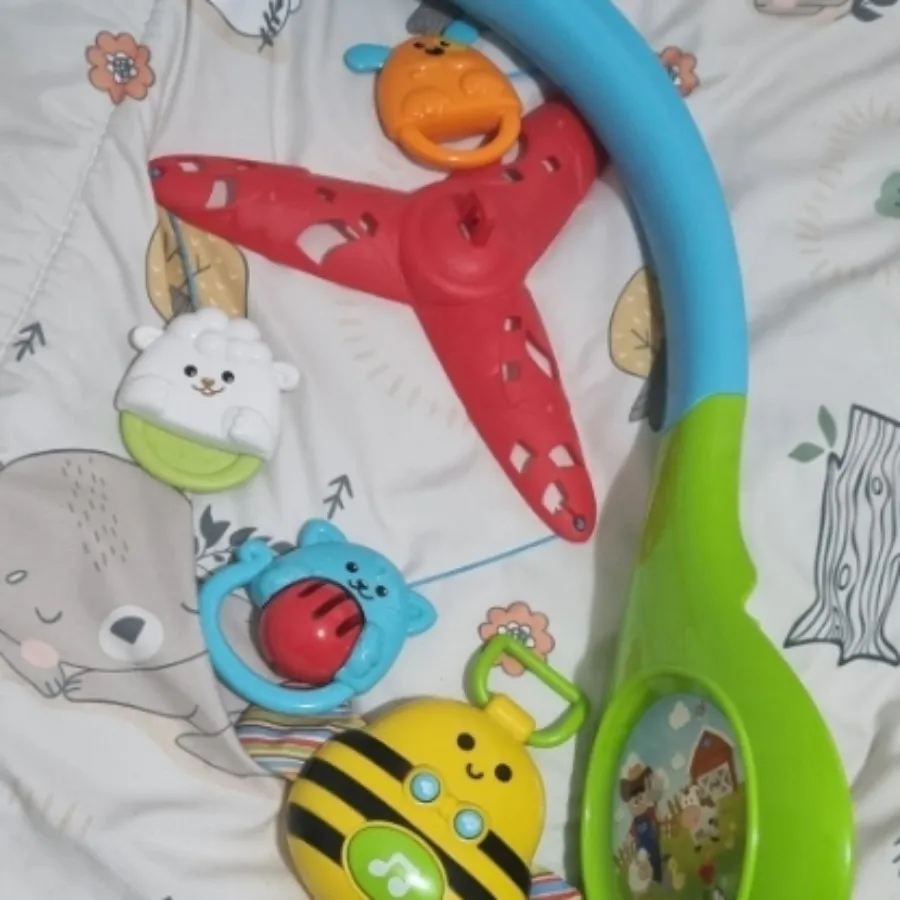 آویز تخت کودک موزیکال