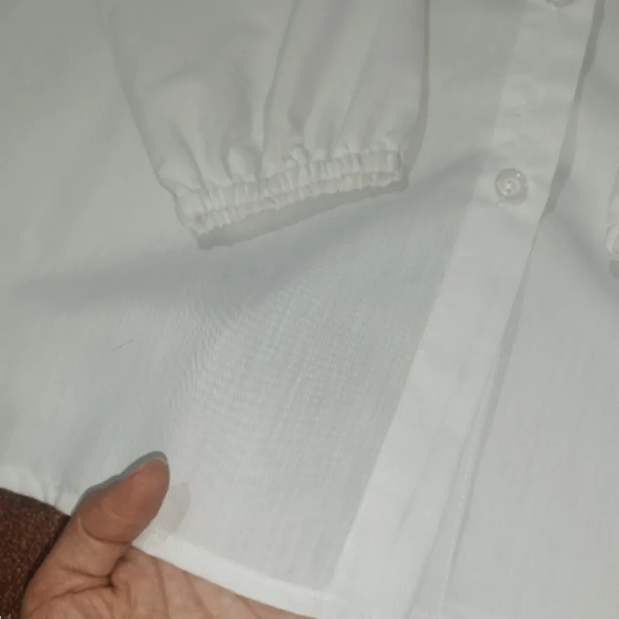 شومیز سفید آستین‌کشی