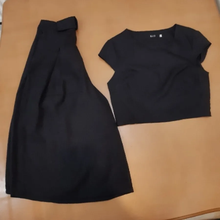 ست کراپ و دامن شلواری