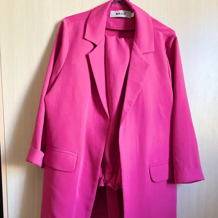 کت شلوار زنانه