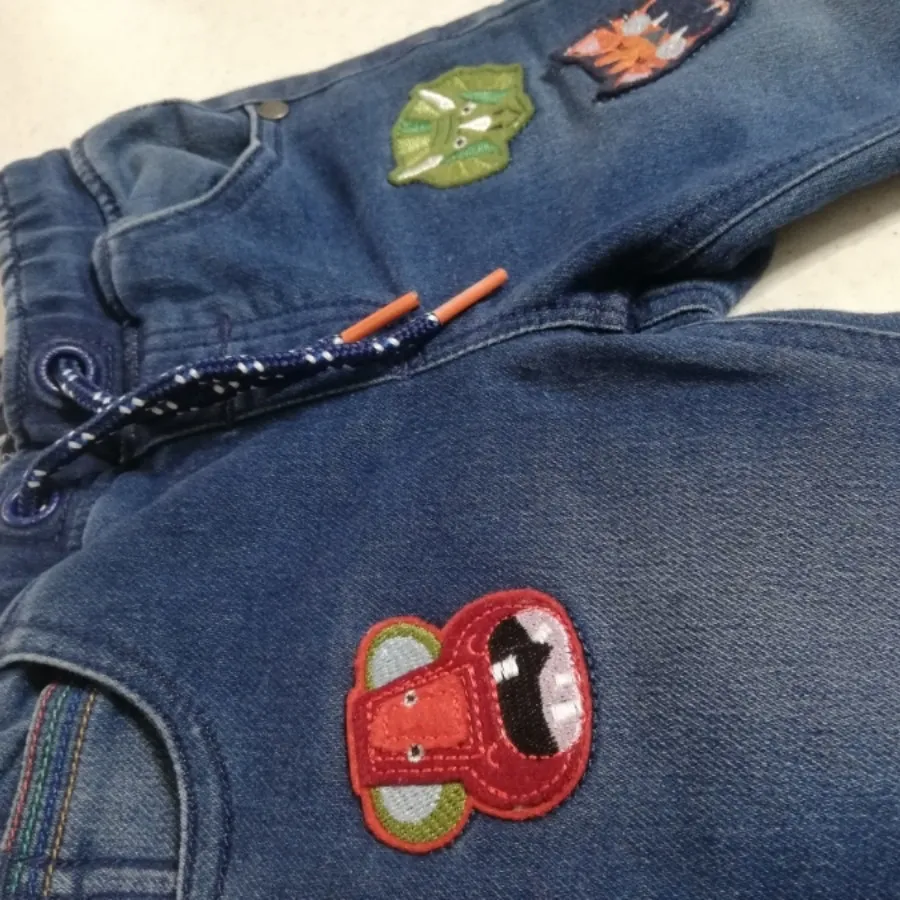 شلوار لی بچگانه خارجی