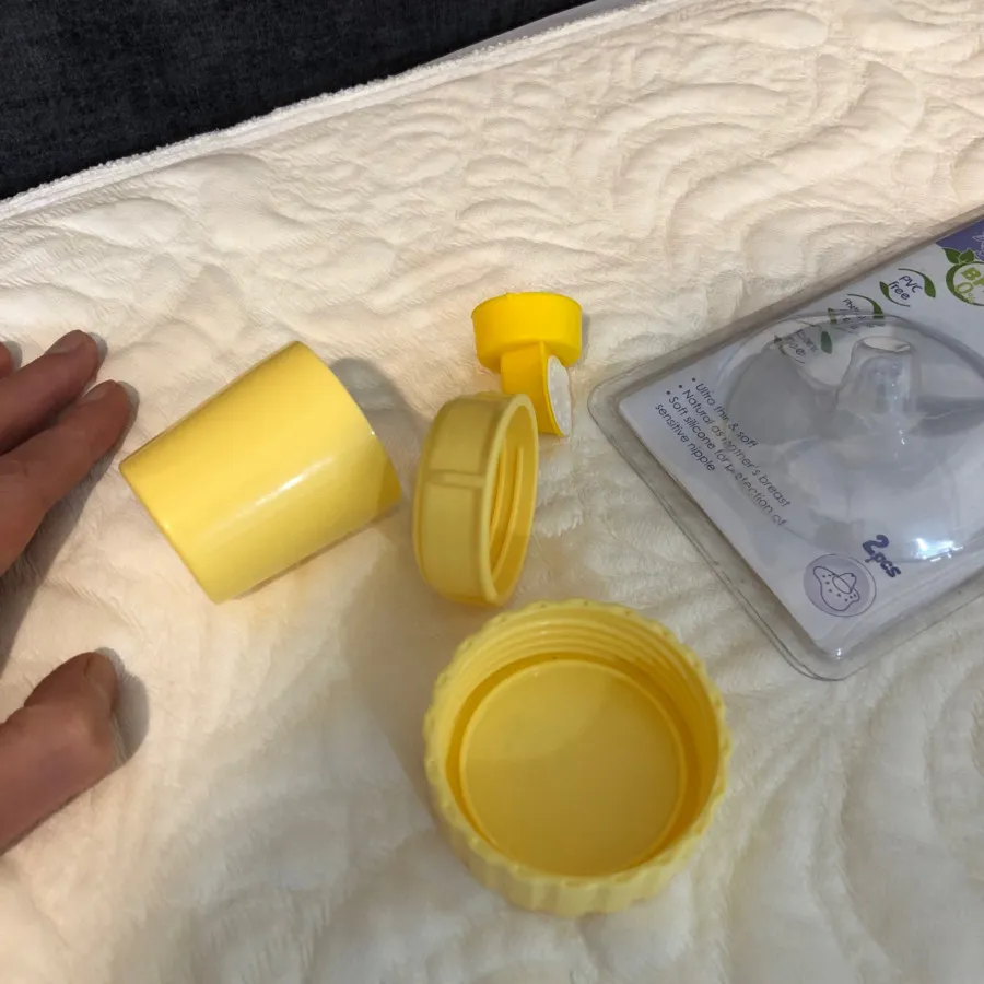 شیردوش دستی برندmedela