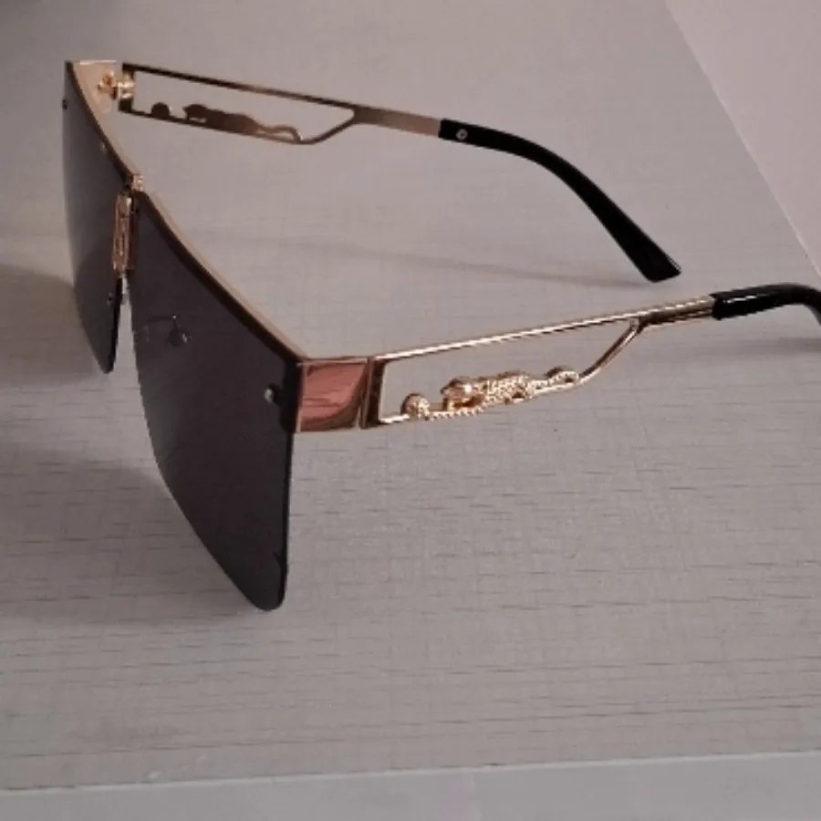 عینک آفتابی