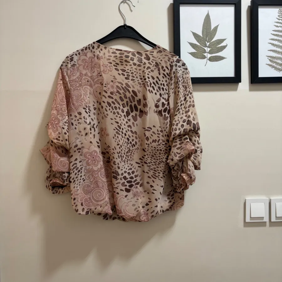 پیراهن دخترانه