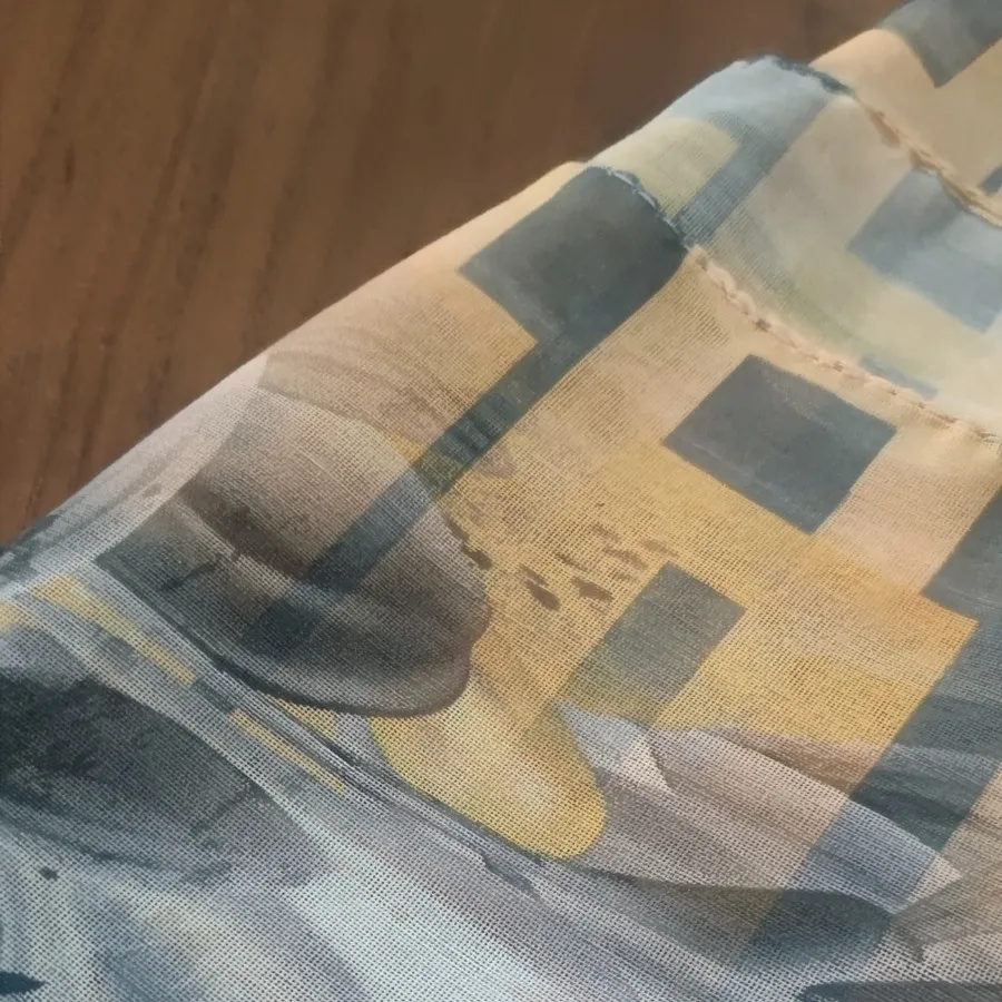 روسری طرح دار