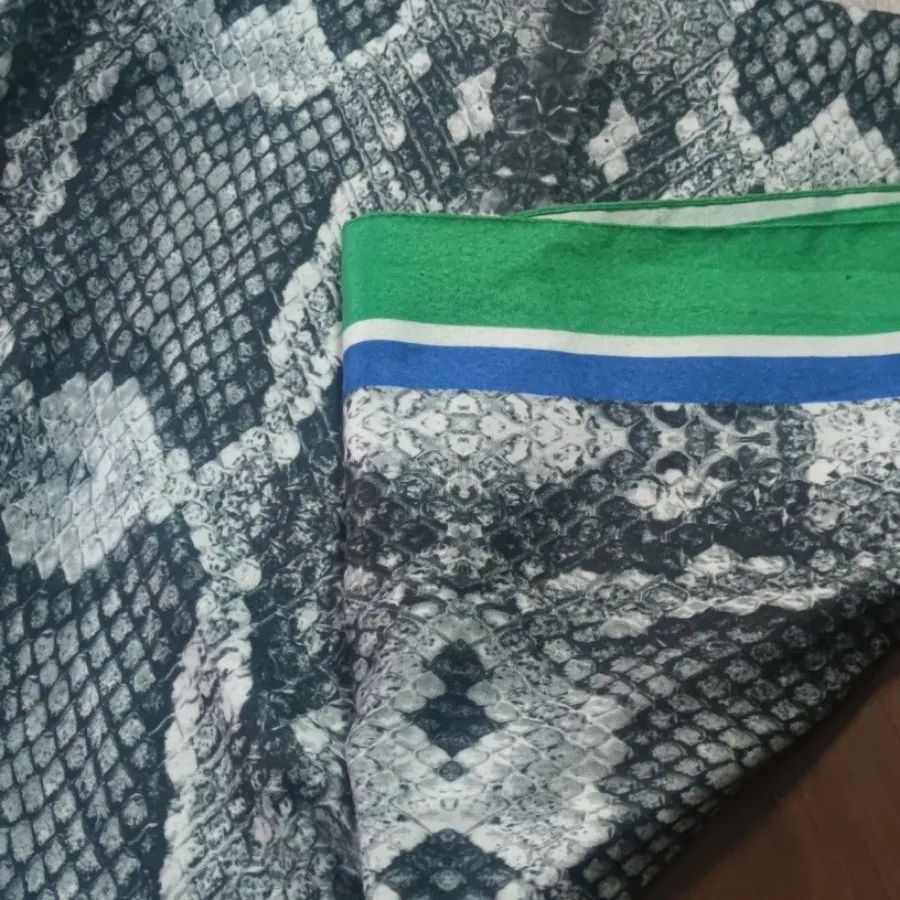 شال موهر پاییزی پوست ماری