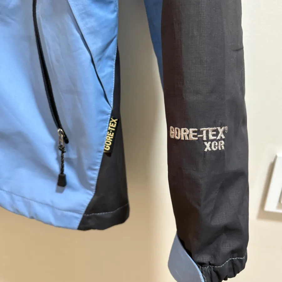 کاپشن کوهنوردی نورث فیس