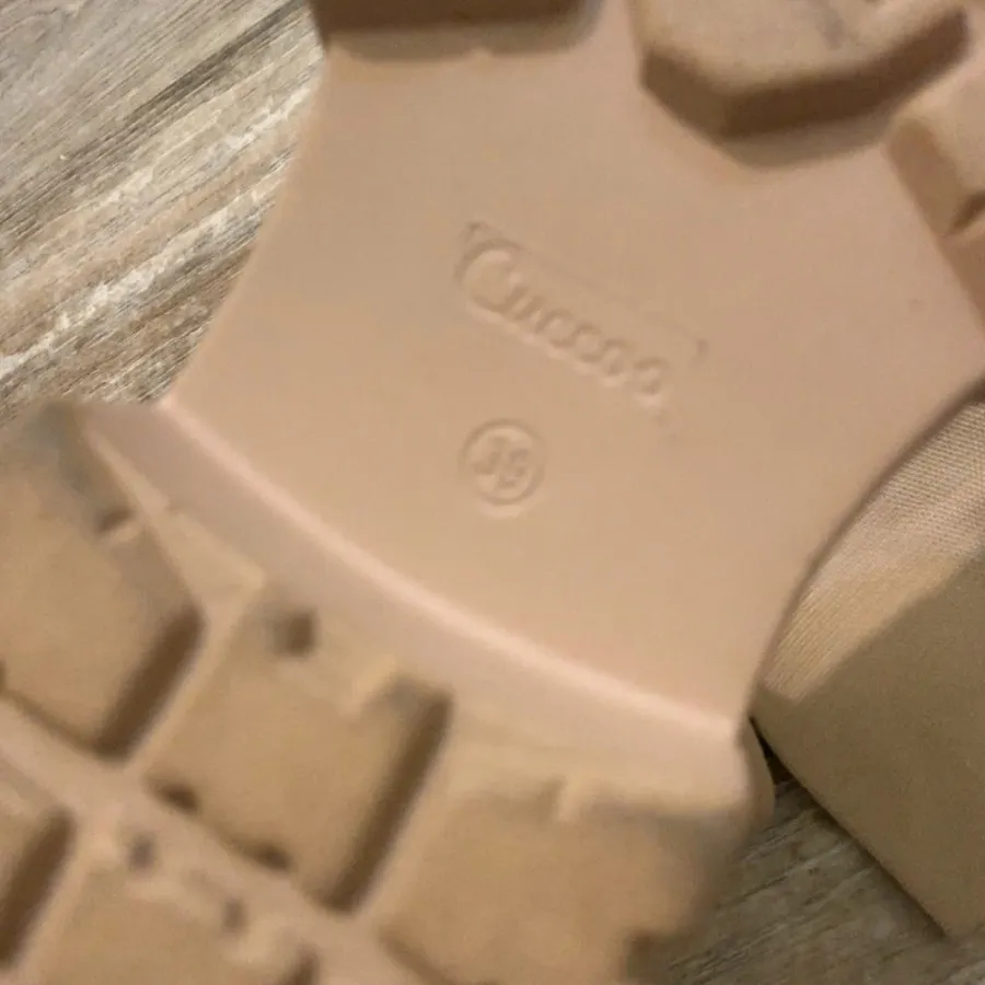 نیم بوت جورابی برند خارجی