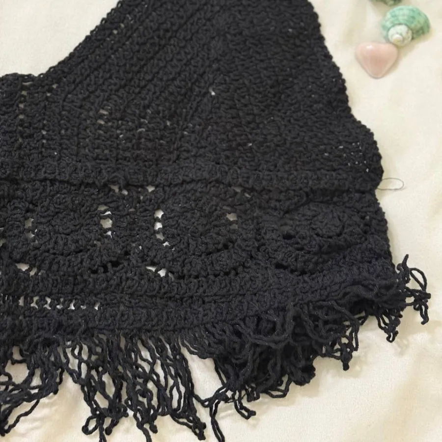 کراپ قلاب بافی مشکی ??