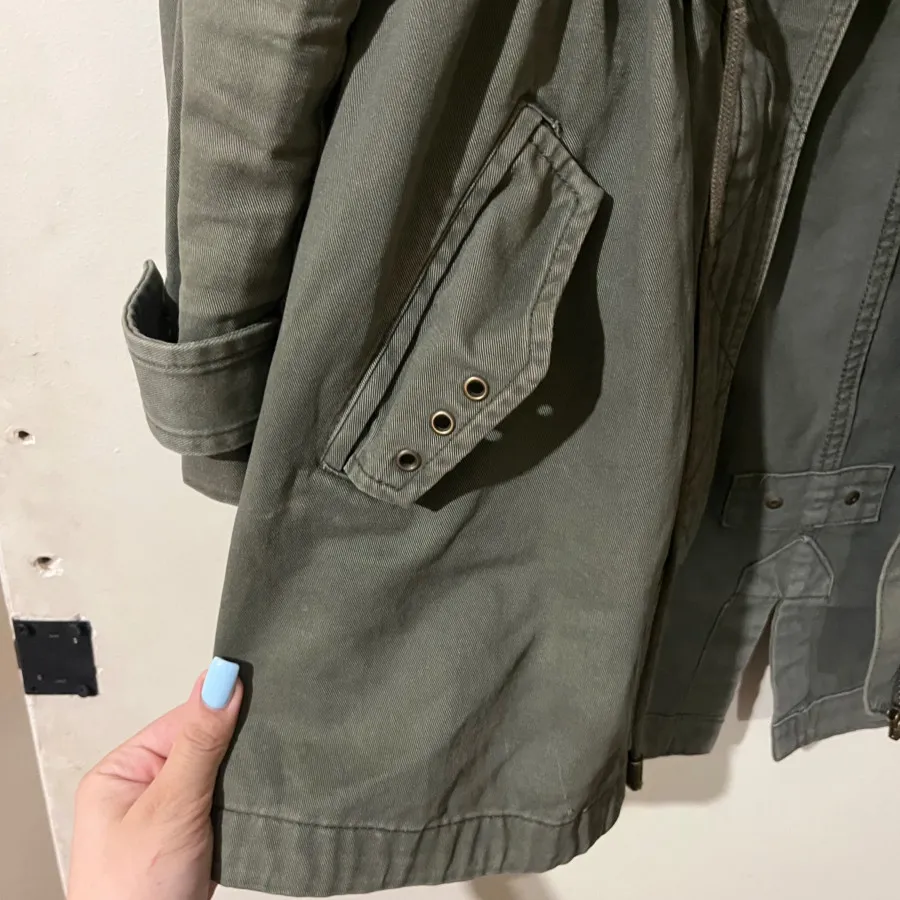 بارونی زیتونی کتون ارتشی