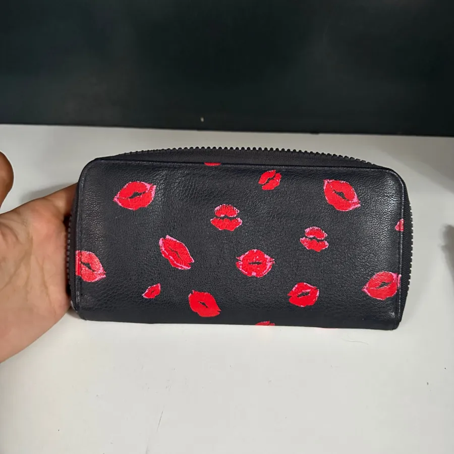 کیف پول دفاکتو