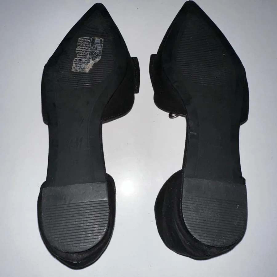 صندل برند h&m