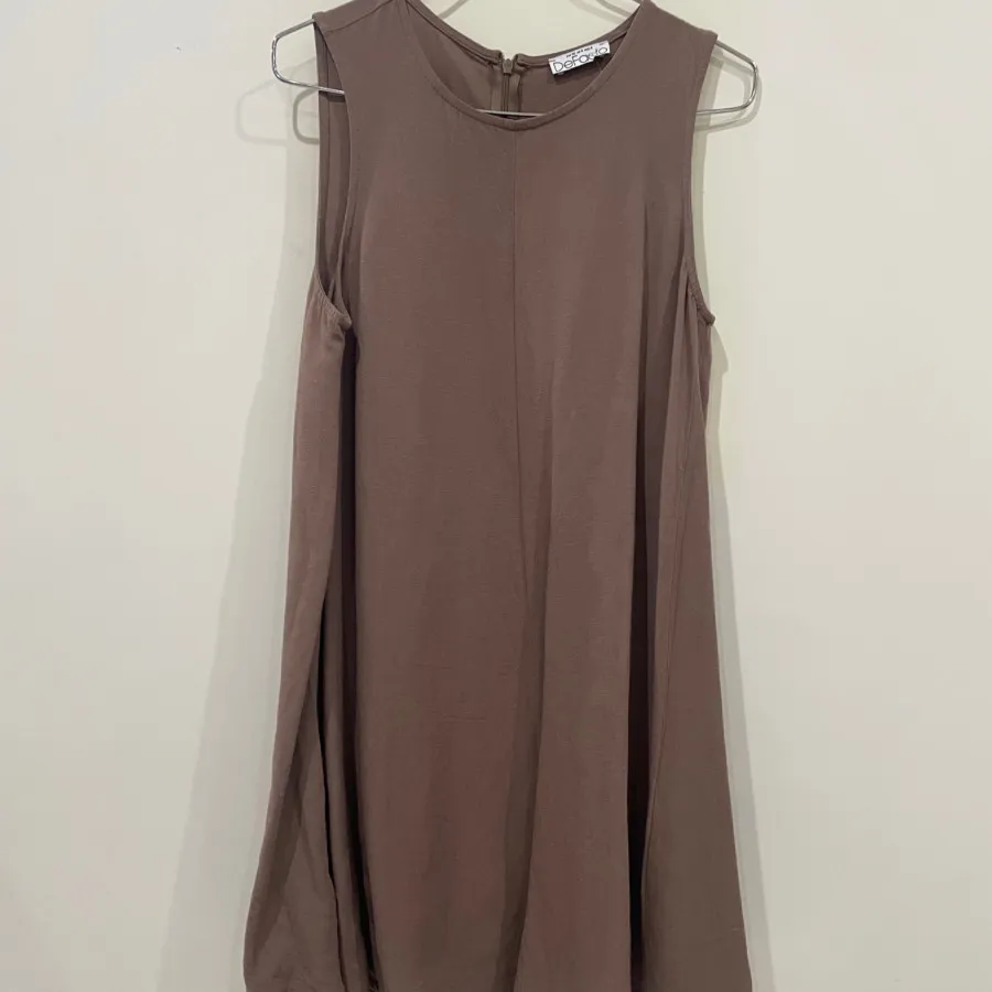 پیراهن قهوه ای دفکتو