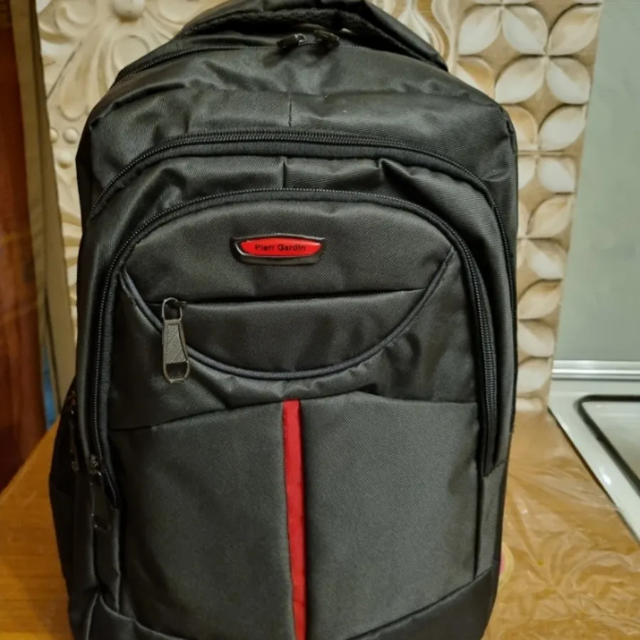 کوله پشتی جادار مشکی