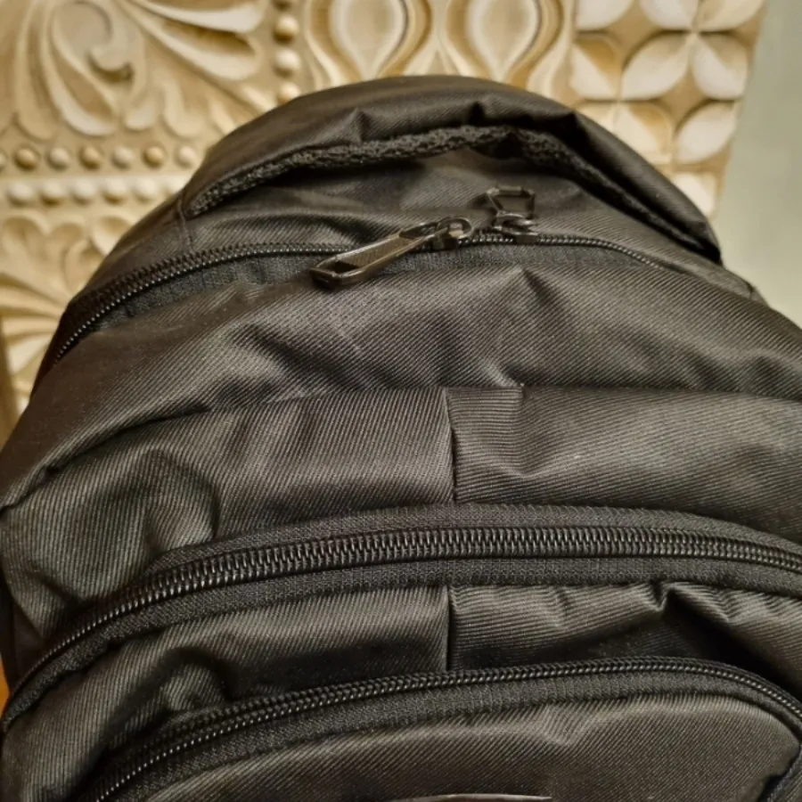 کوله پشتی جادار مشکی