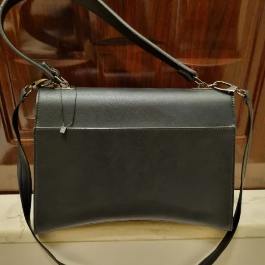 کیف مجلسی یا اسپرت زنانه