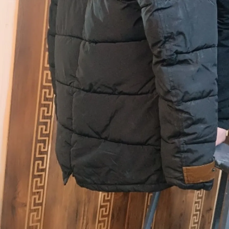 کاپشن خارجی بسیار تمیز