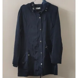 بارونی برند استرادیواریوس