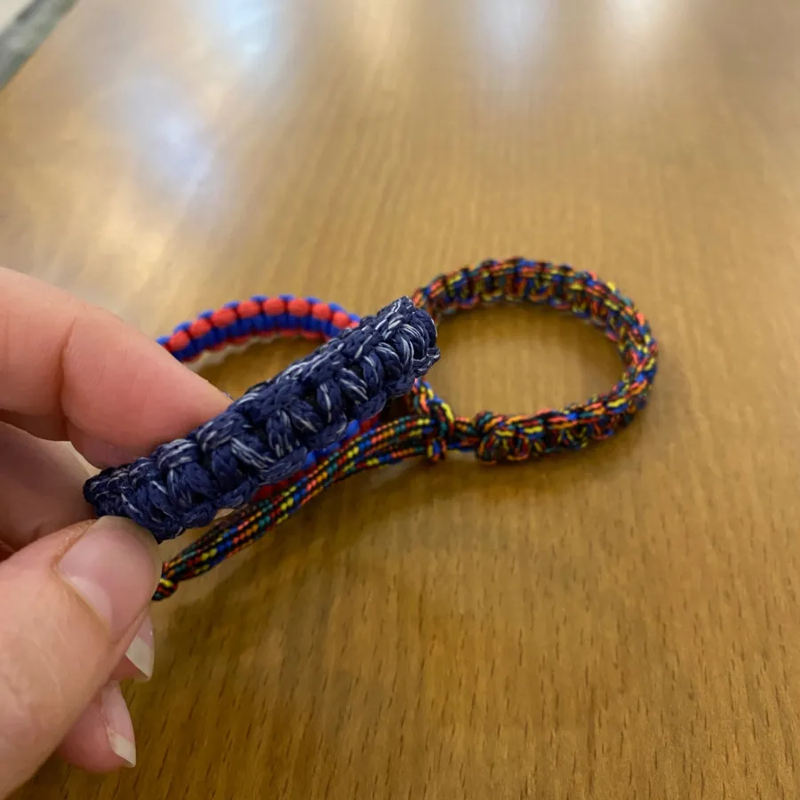 دستبند بافت