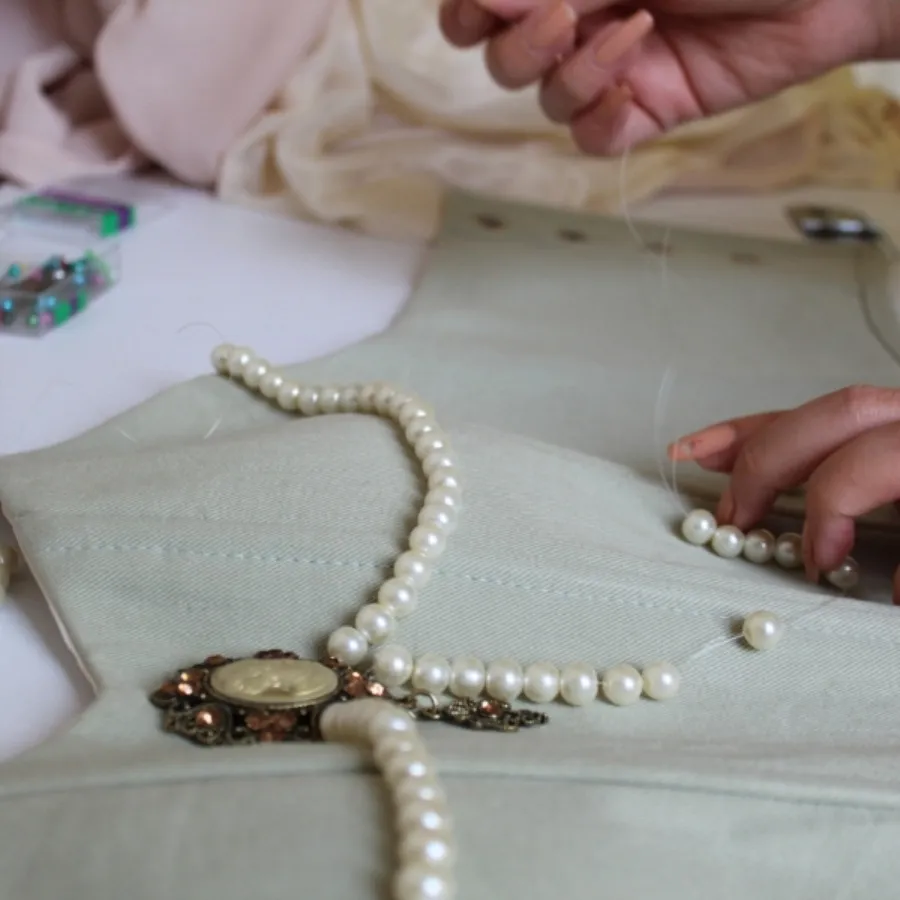 کرست ویکتوریایی