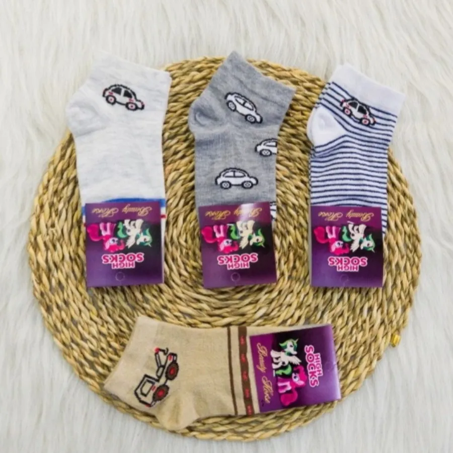 انواع جوراب بچگانه