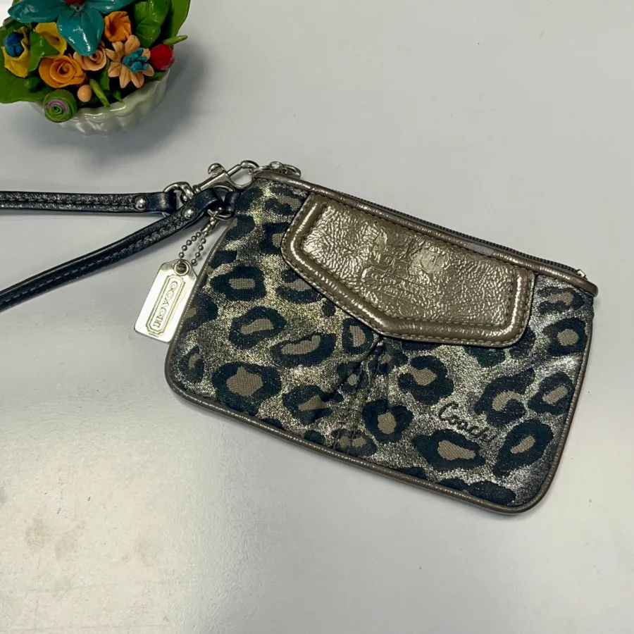 کیف پول شیک coach