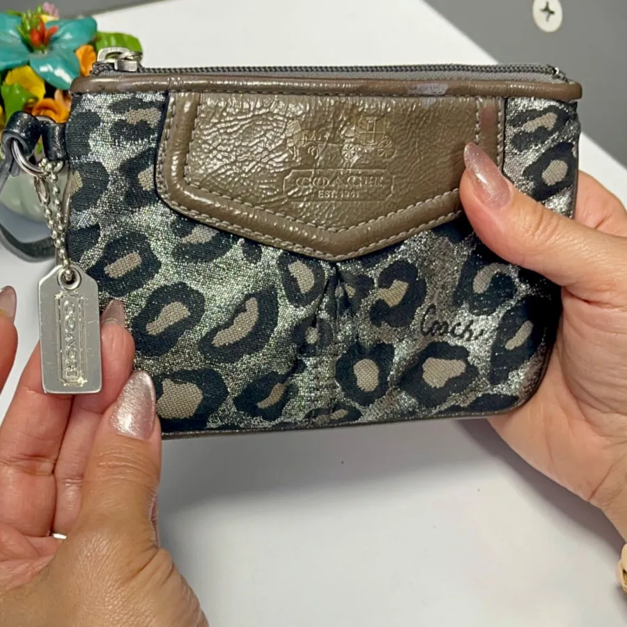 کیف پول شیک coach