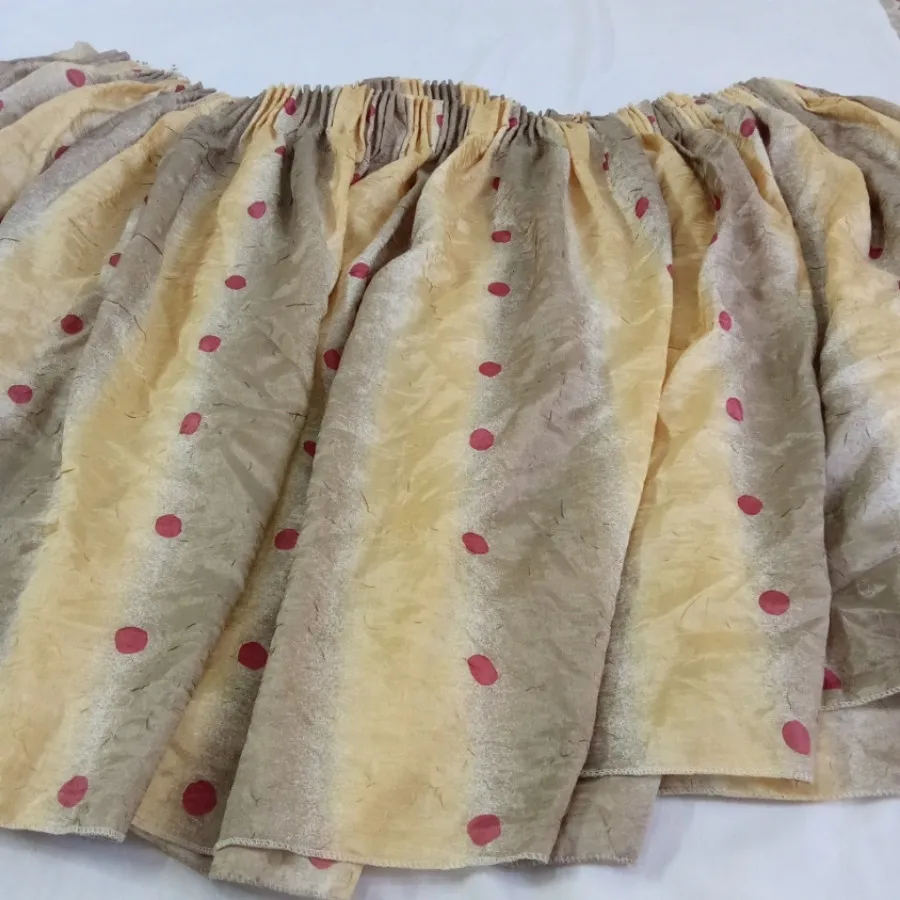 پرده دوخته شده