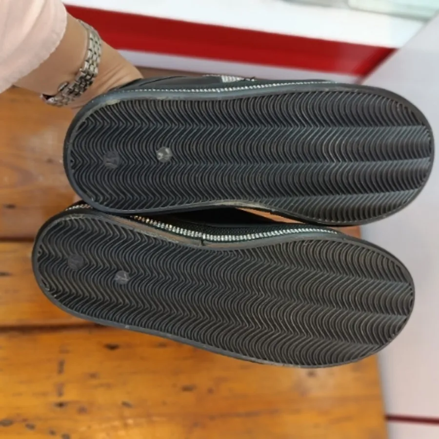 اسپرت نگینی