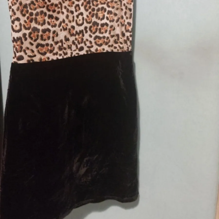 پیراهن اسپورت مخمل