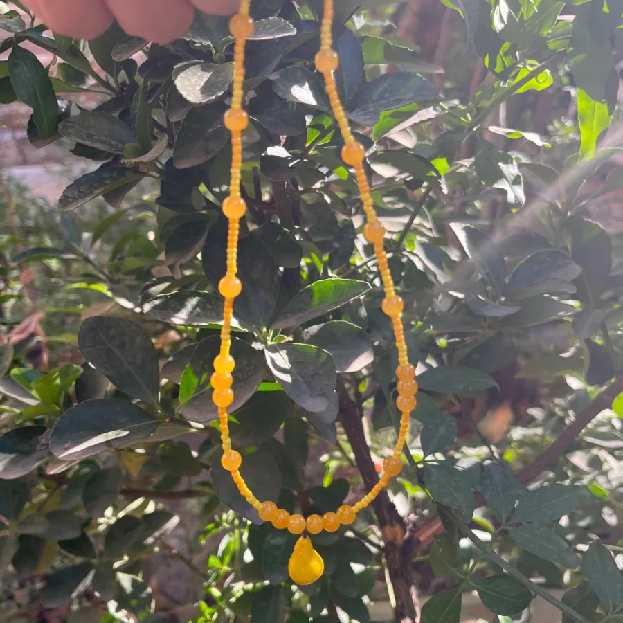 گردنبند گلابی