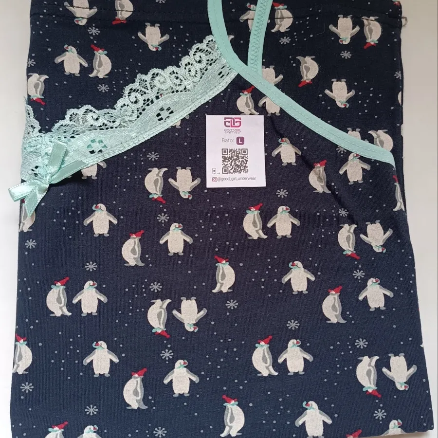 تاپ طرح دار یقه گیپور ترک