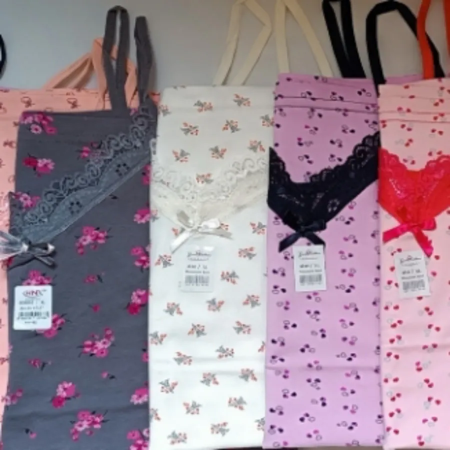 تاپ طرح دار یقه گیپور ترک