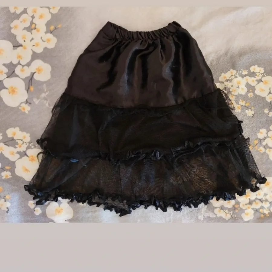 دامن بچگانه