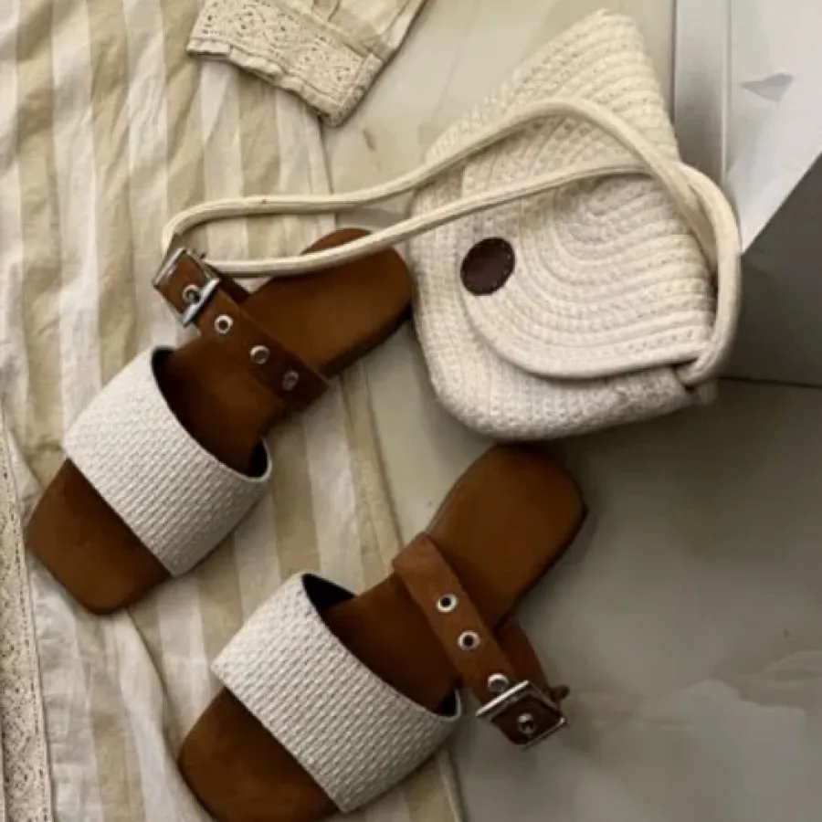 صندل کیف کنفی