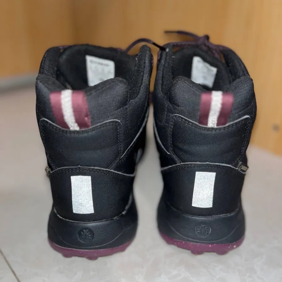 بوت زمستانه