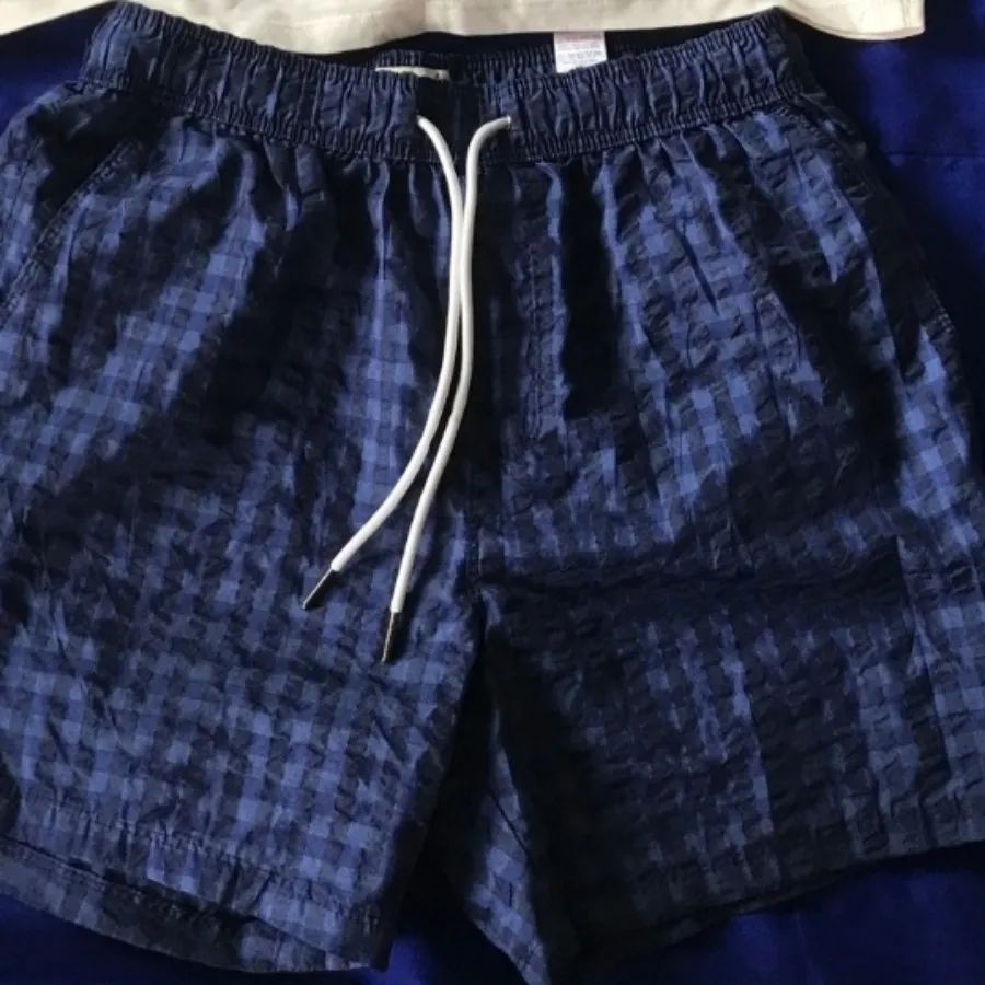 شلوارک ورزشی