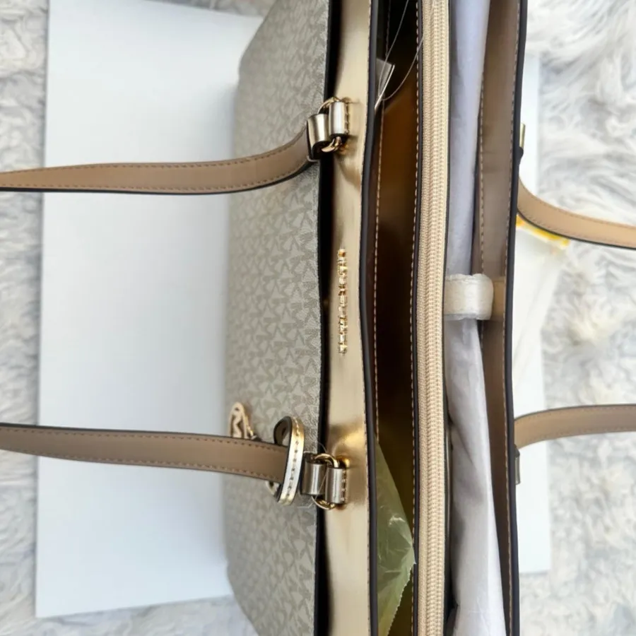 کیف شیک مایکل کورس