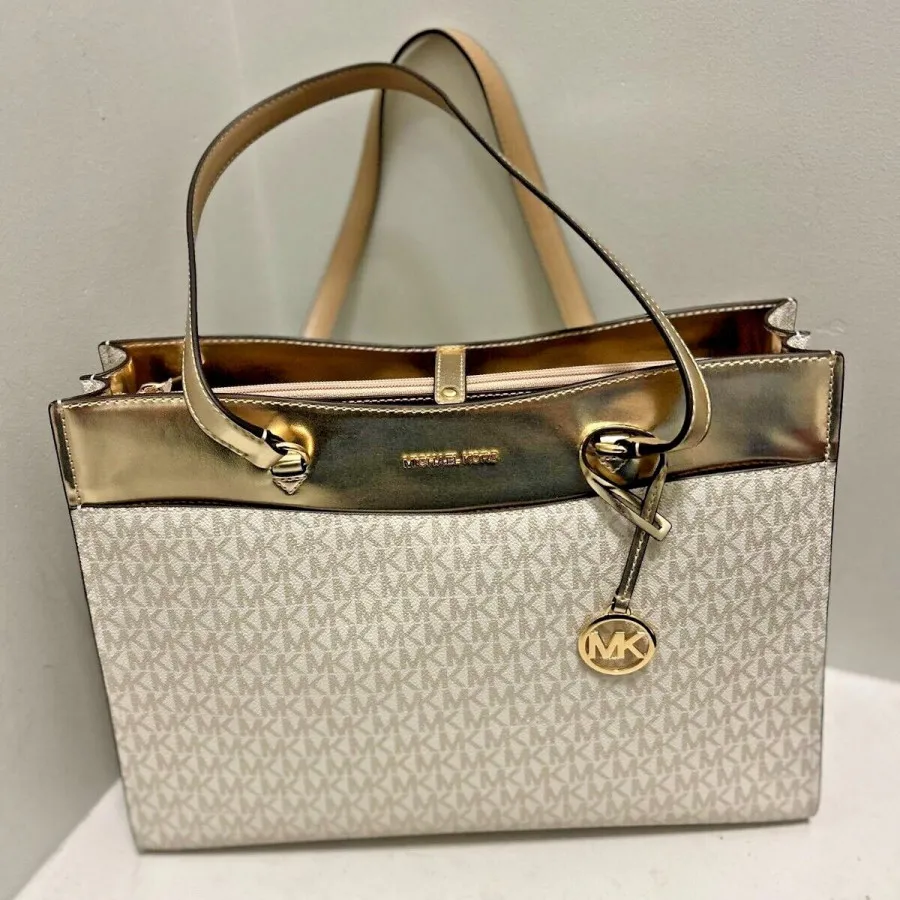 کیف شیک مایکل کورس