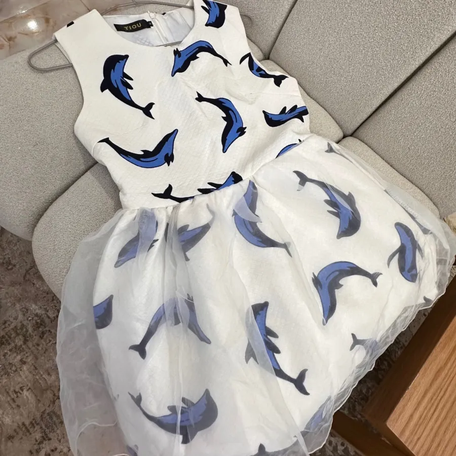 لباس عروسکی