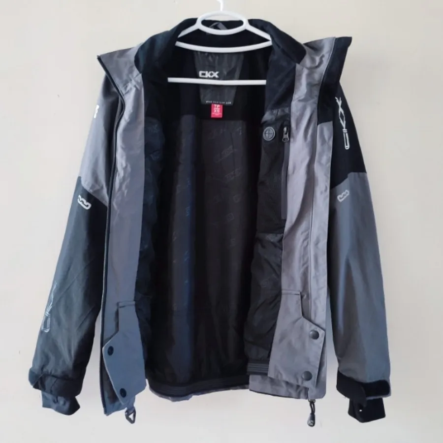 بادگیر ضد اب و ضد باد