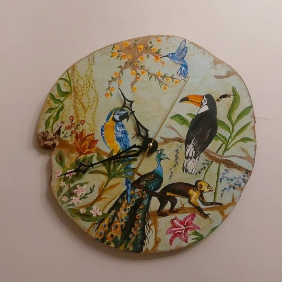 ساعت دیواری