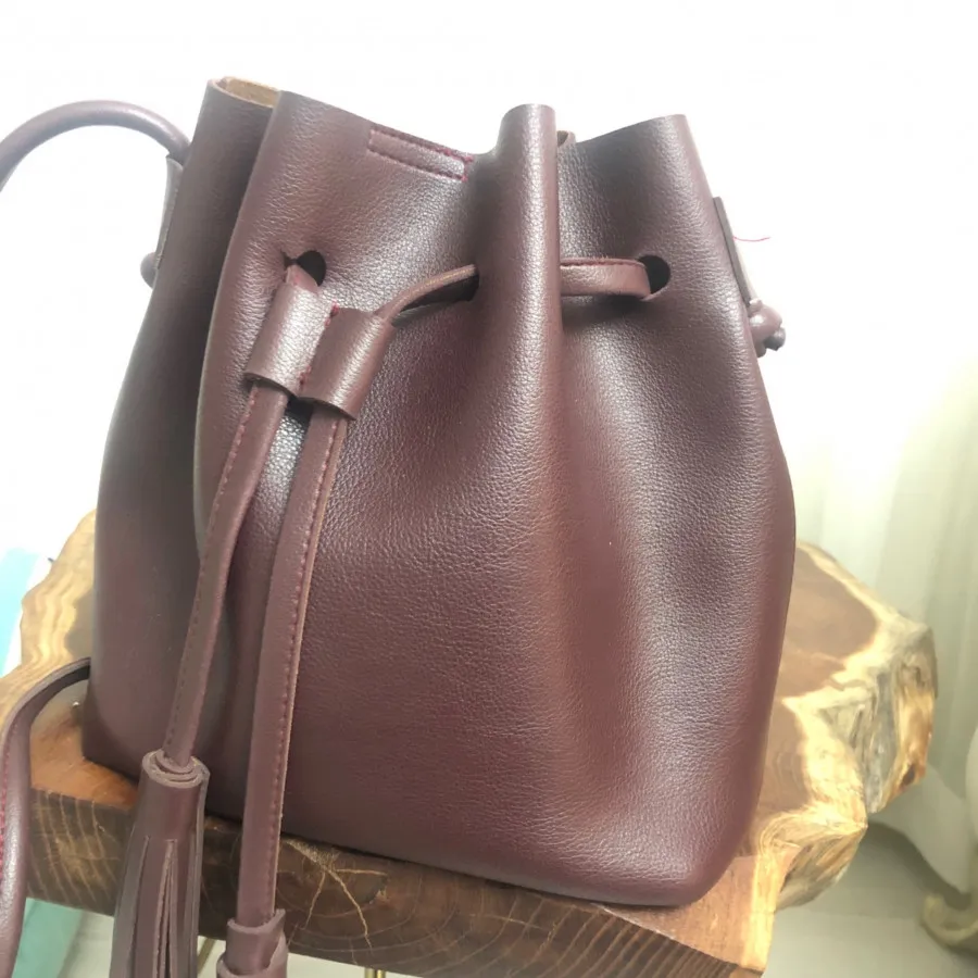 کیف چرم زرشکی کوتون