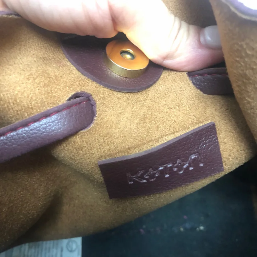 کیف چرم زرشکی کوتون