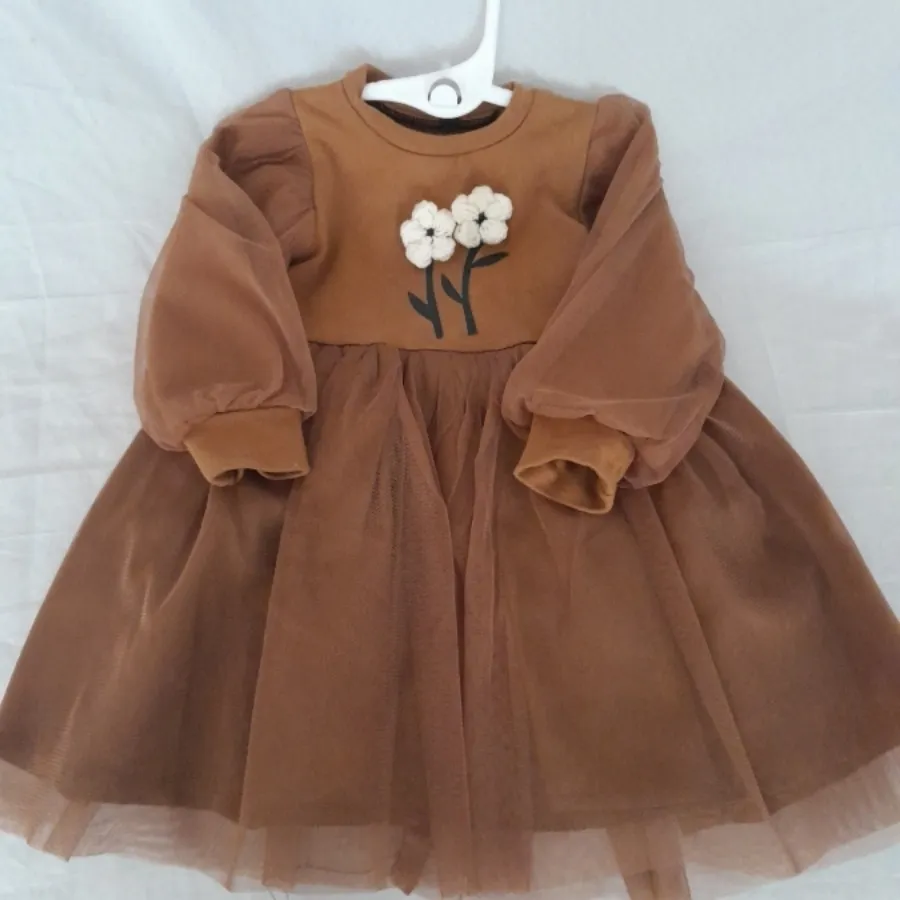 پیراهن دخترانه